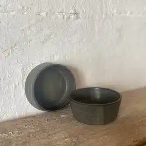 Charcoal pinch pots- Emily Dillon