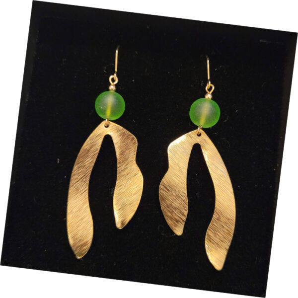 Krobo & Brass Textured Seed Earring - Image 2